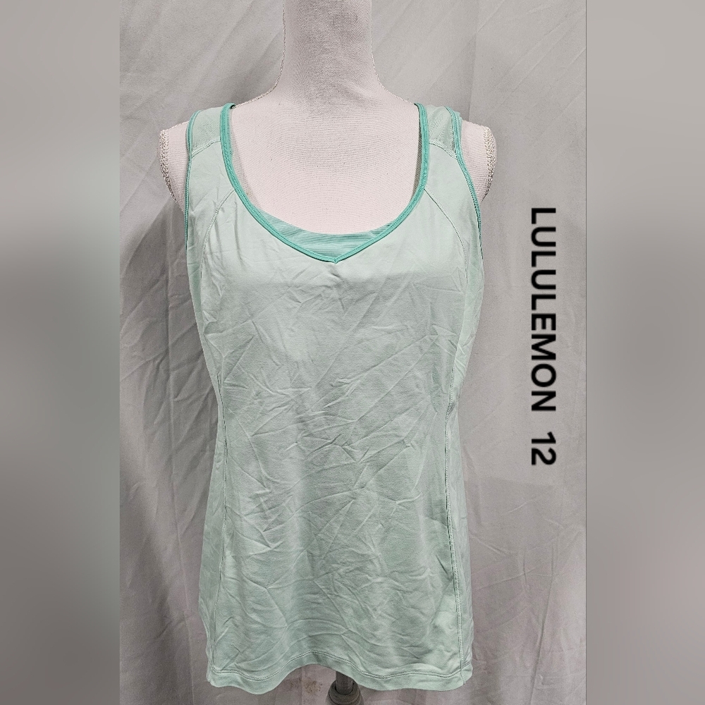 lululemon athletica Mint Scoop Neck Performance Tank